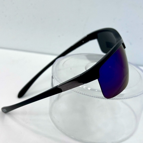 IZOD POLARIZED, MIRROR LENSES, POLARIZED, 100%UV PROTECTION, WRAP AROUND GLASSES - Picture 4 of 15